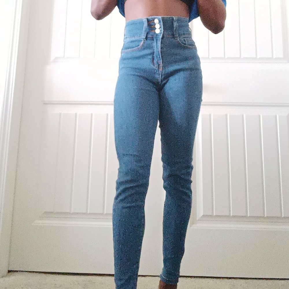 High waisted skinny jeans